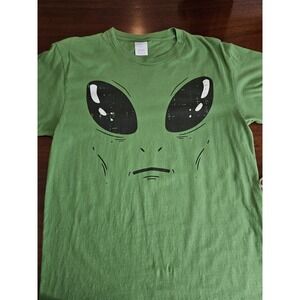 Port & Company Alien Face Green Graphic‎ Tshirt Medium Casual Funny Martian